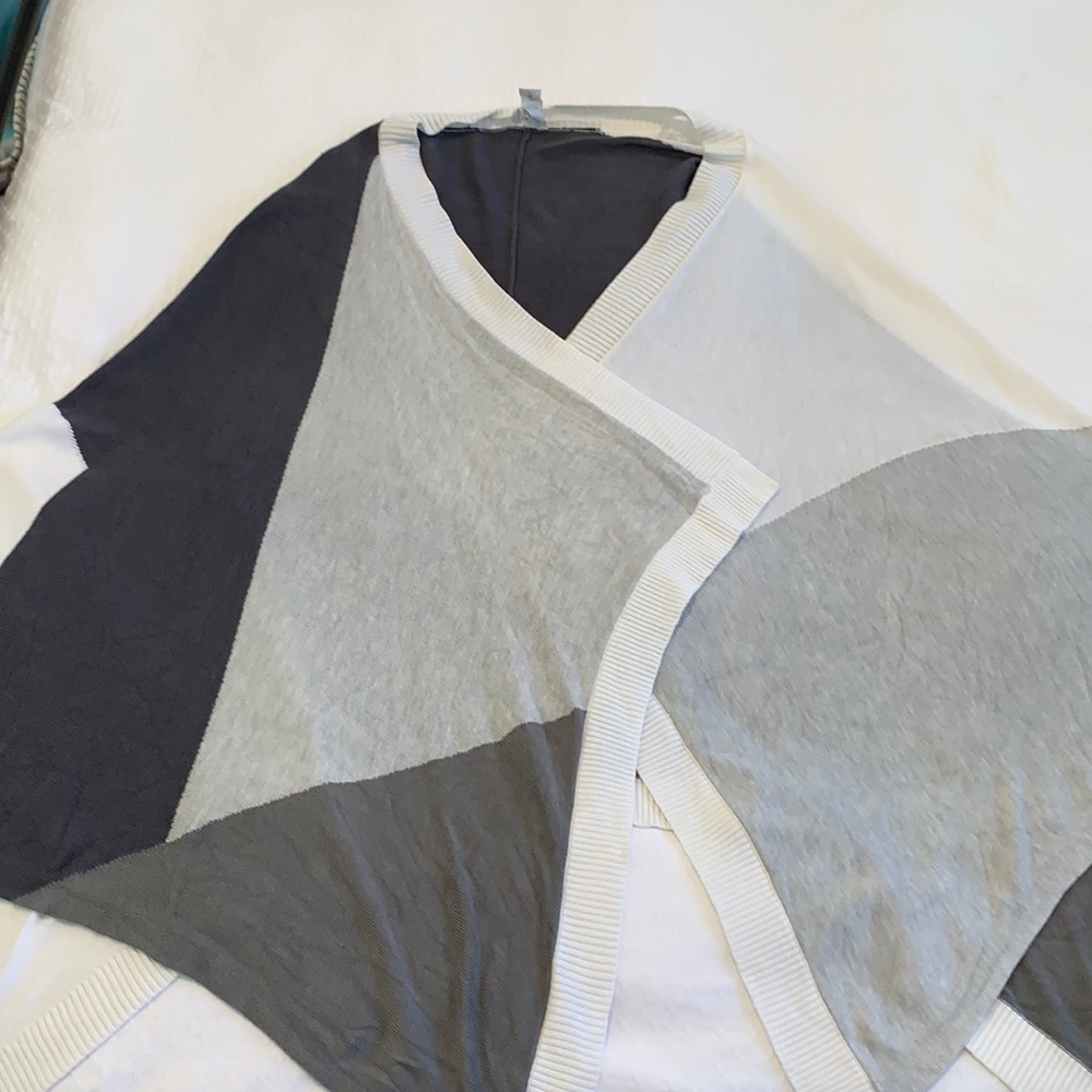Lululemon Knit Wrap